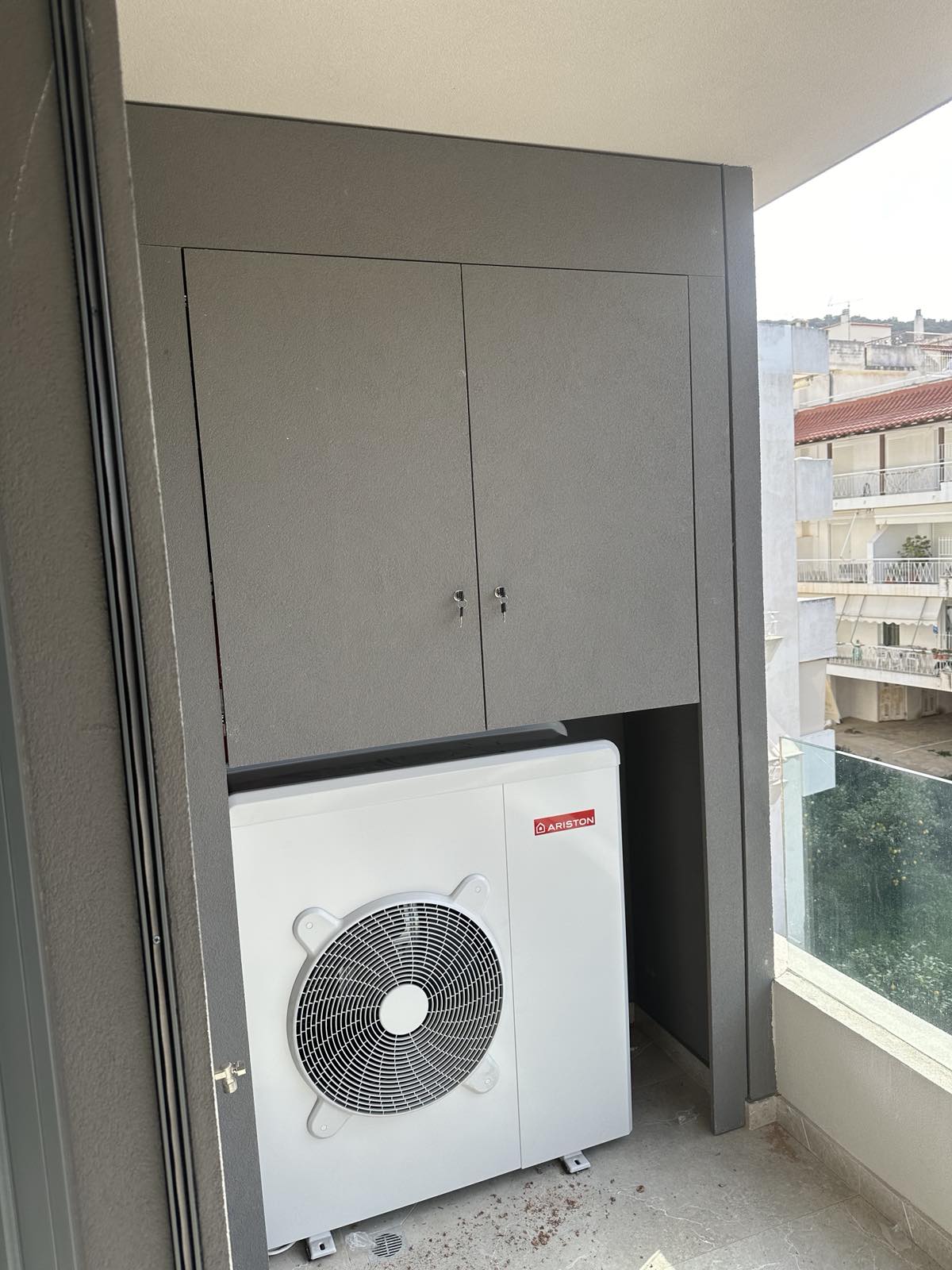 Ανθρακί Ξύλινο Ντουλάπι Αποθήκευσης ∣ Κάλυμμα Εξωτερικής Μονάδας Custom, Ειδικές κατασκευές, Ντουλάπι αποθήκευσης, Ανθρακί, Κάλυμμα εξωτερικής μονάδας, Custom κατασκευή