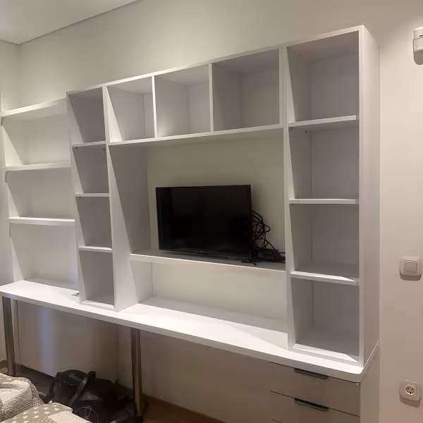 Λευκή Σύνθεση Βιβλιοθήκης, Γραφείου & TV με Συρτάρια ∣ Custom, Ειδικές κατασκευές, Βιβλιοθήκη, Γραφείο, Σύνθεση τηλεόρασης, Λευκή σύνθεση, Custom κατασκευή