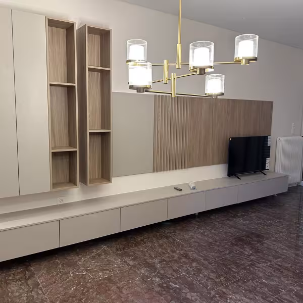 Ξύλινη Σύνθεση Τοίχου: Μπεζ & Φυσικό Ξύλο ∣ Minimal Custom, Ειδικές κατασκευές, Σύνθεση τοίχου, Μπεζ ξύλο, Φυσικό ξύλο, Minimal στυλ, Custom κατασκευή